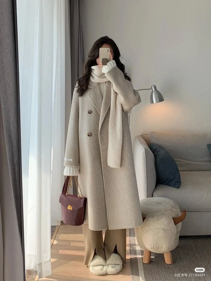 Elegant Winter Outfits for Women